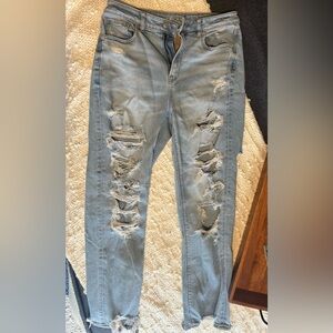 American Eagle blue mom jeans